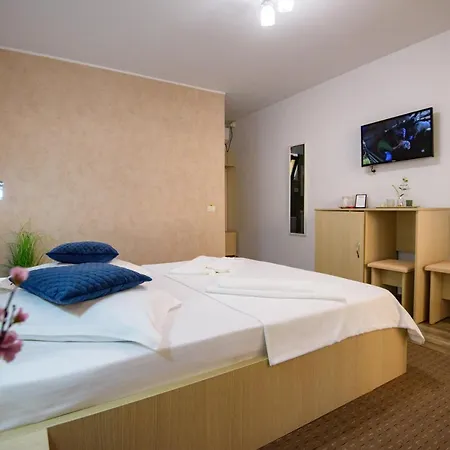 Salos Mamaia