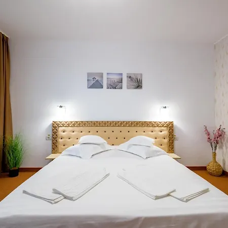 Hotel Salos